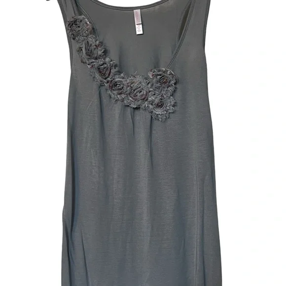 Grey Tank Top with Floral Neck line - Picture 2 of 7